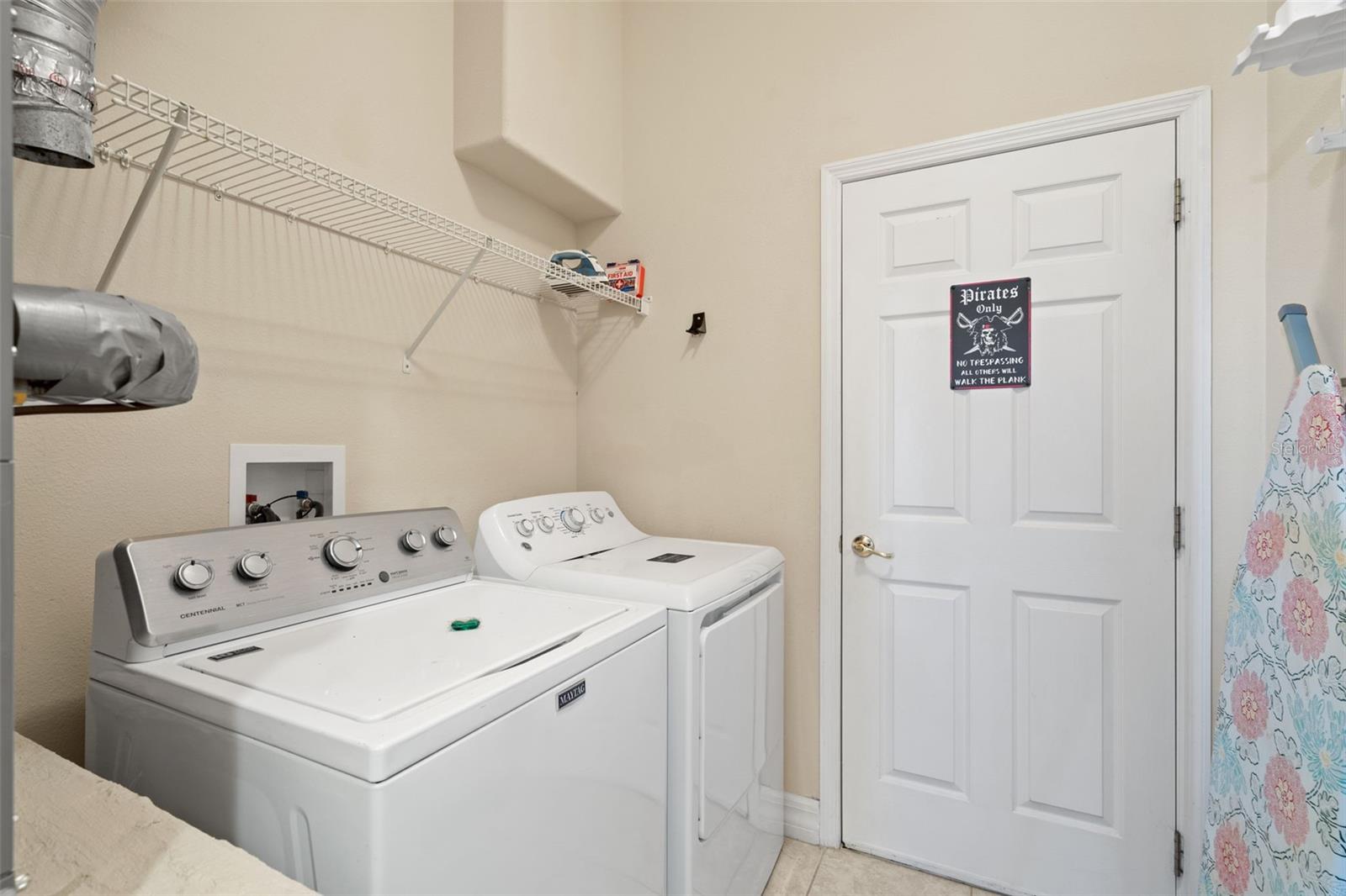 FORMOSA GARDENS UNIT 2 - Residential