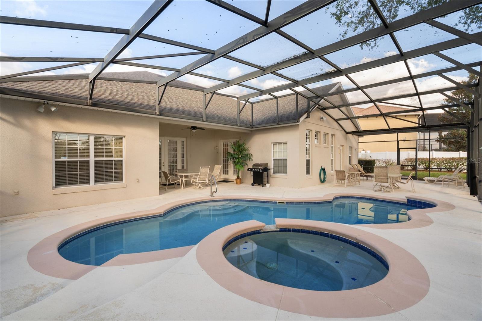 FORMOSA GARDENS UNIT 2 - Residential