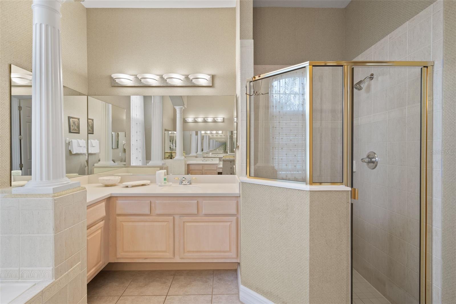 FORMOSA GARDENS UNIT 2 - Residential