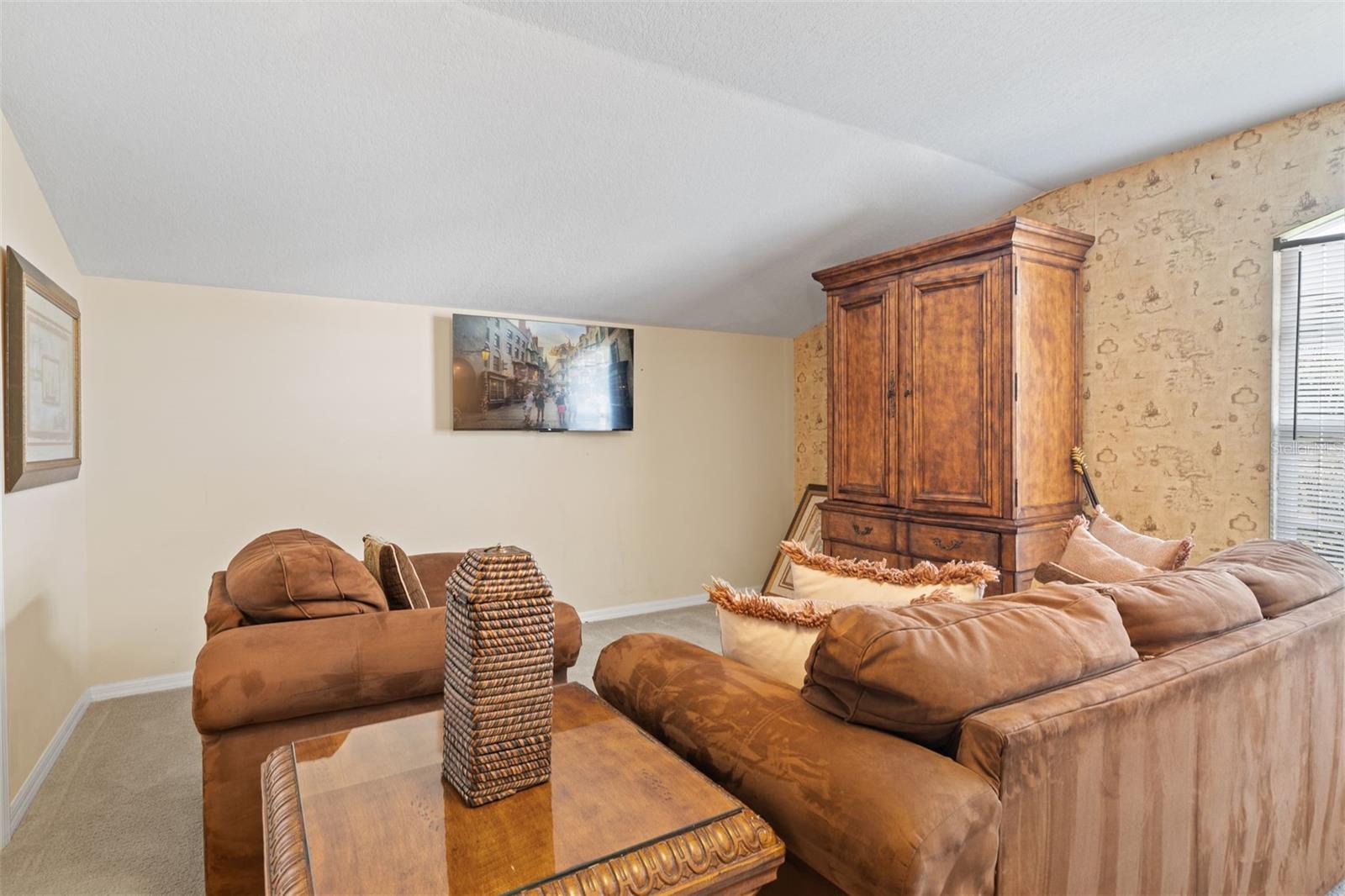 FORMOSA GARDENS UNIT 2 - Residential