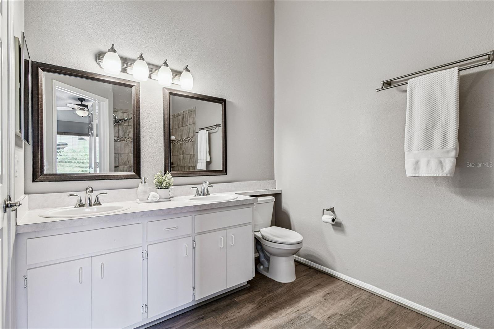 COUNTRYSIDE KEY - Residential