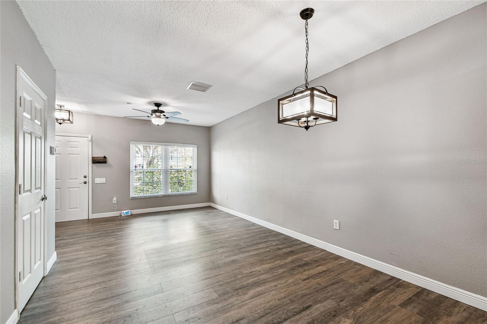 COUNTRYSIDE KEY - Residential