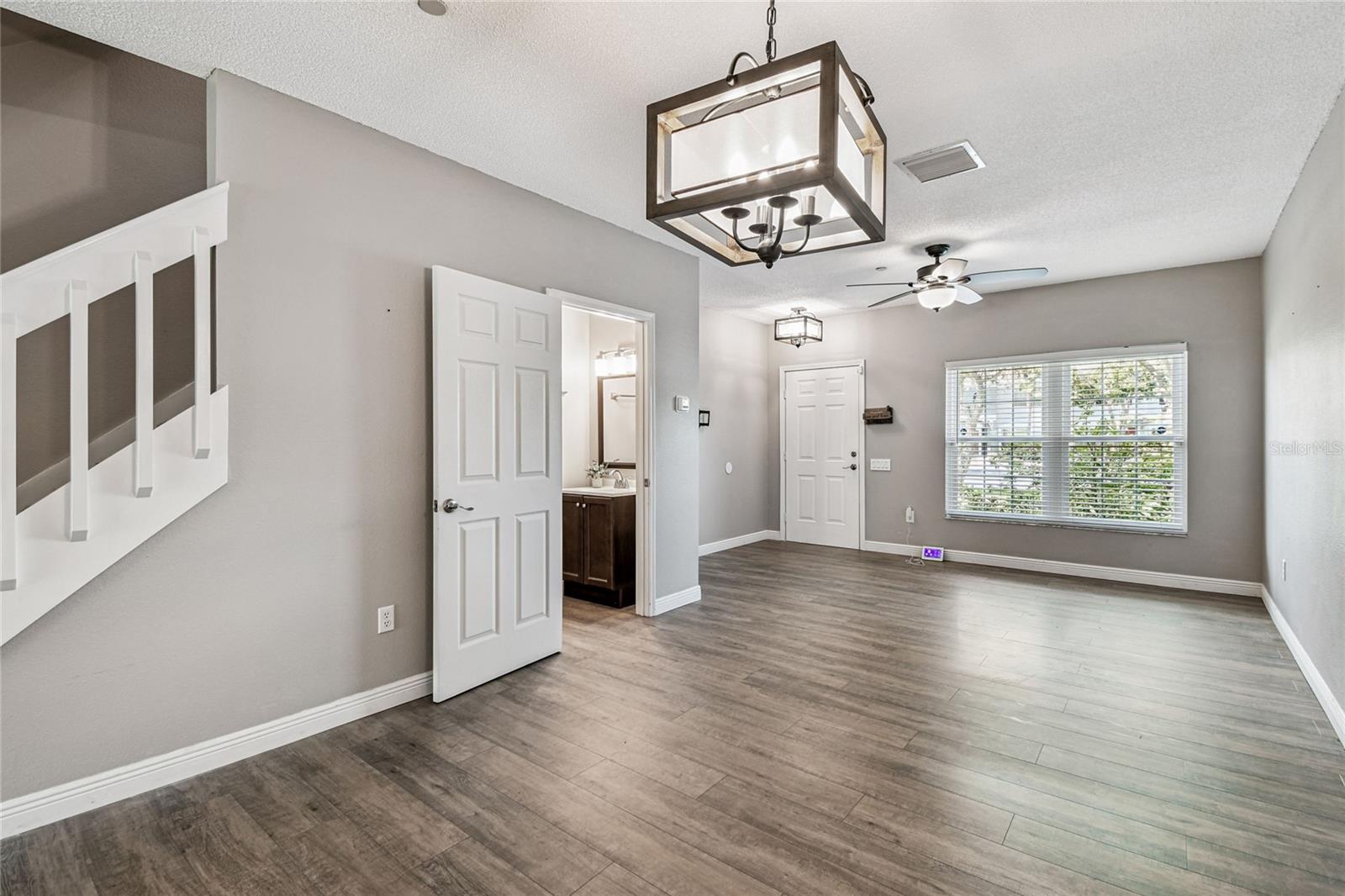 COUNTRYSIDE KEY - Residential