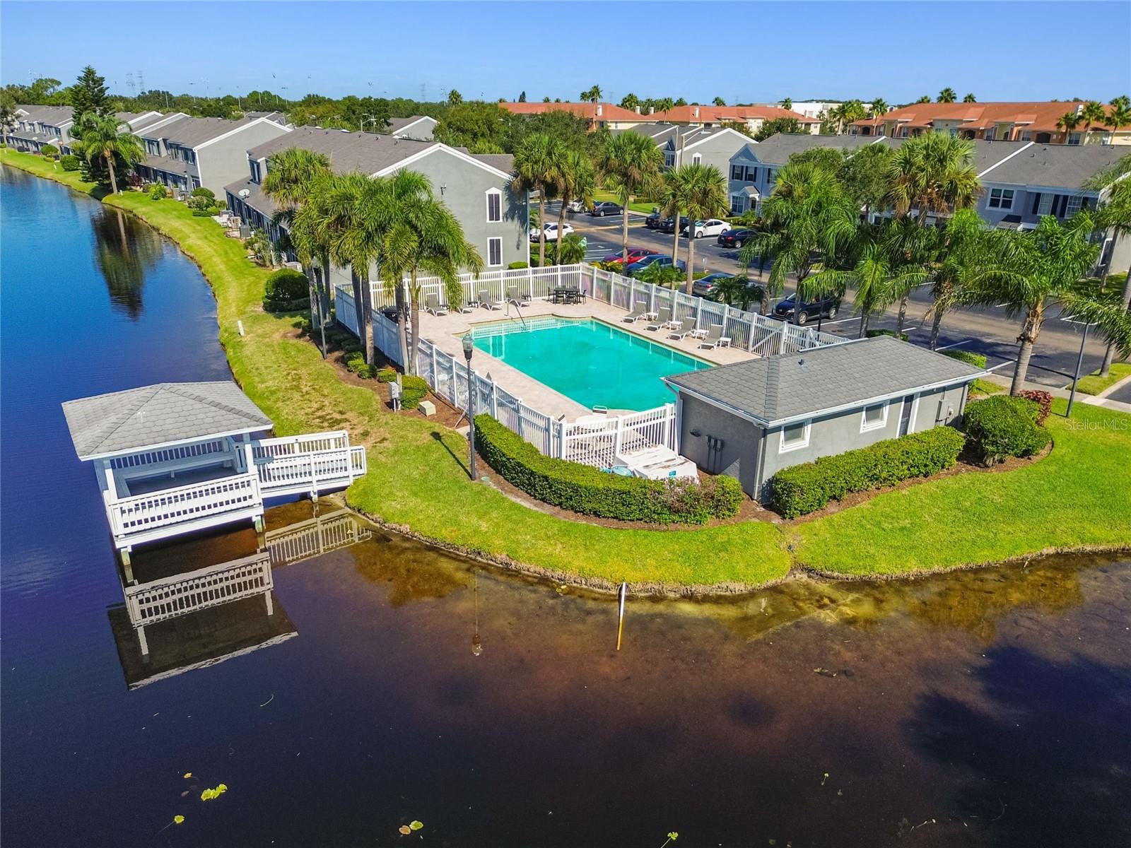 COUNTRYSIDE KEY - Residential