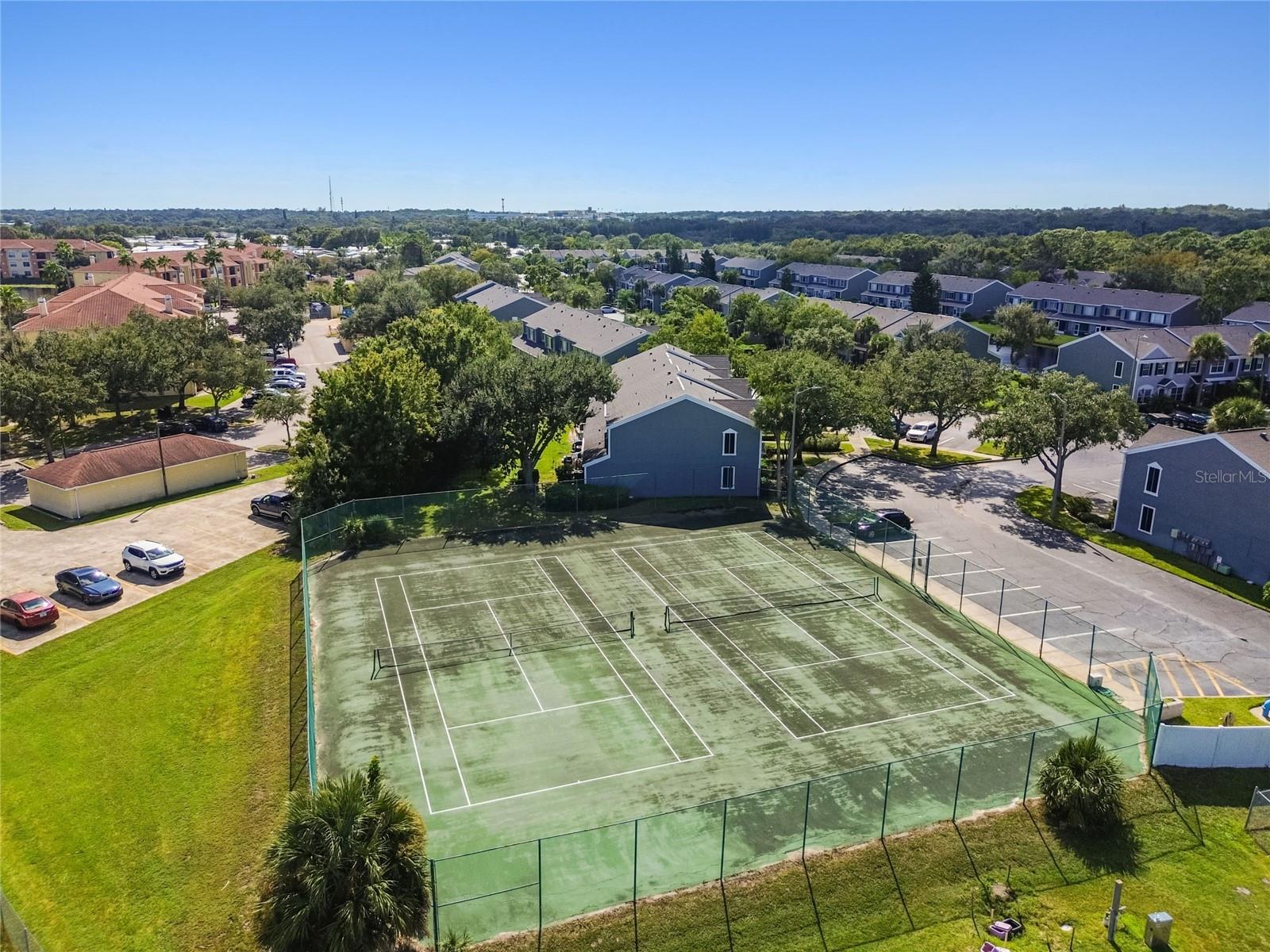 COUNTRYSIDE KEY - Residential