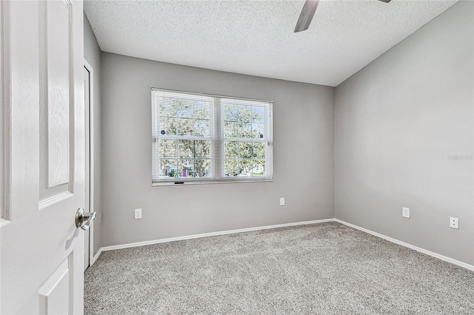 COUNTRYSIDE KEY - Residential