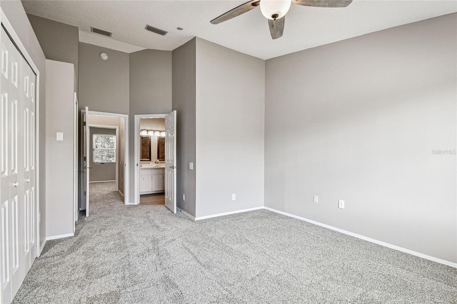 COUNTRYSIDE KEY - Residential