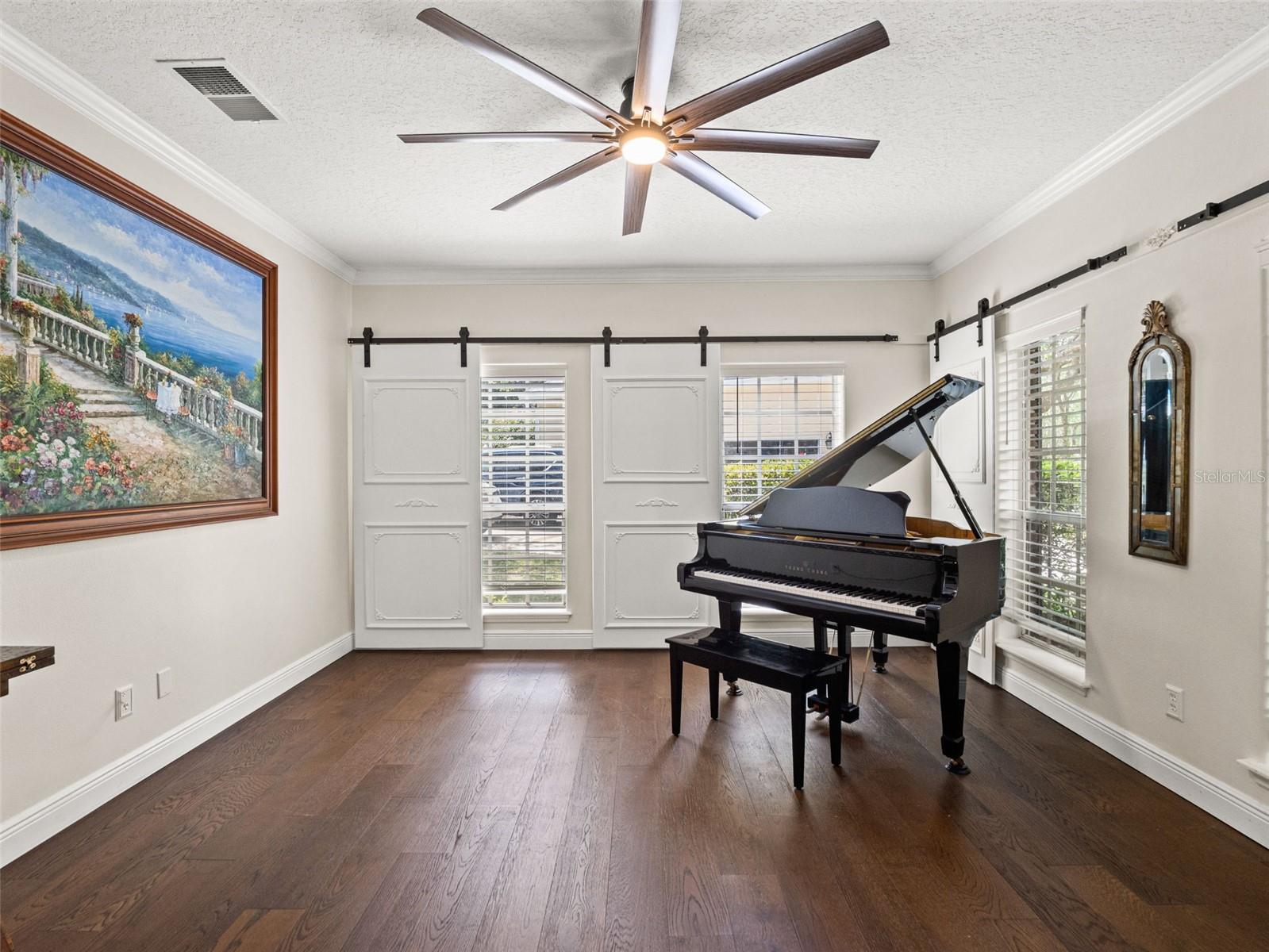 RIVER WALK - Residential