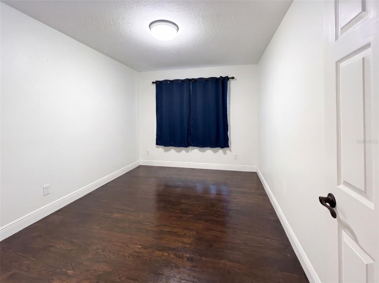 RIVER WALK - Residential