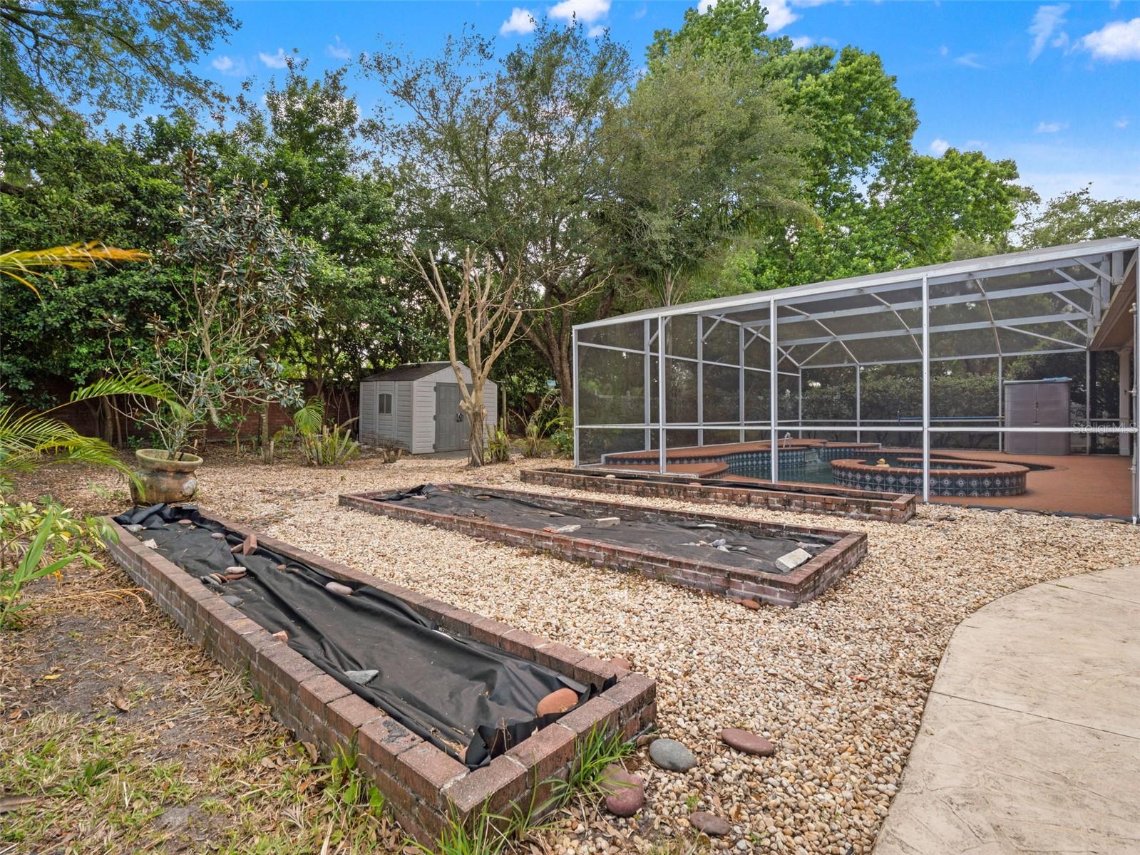 RIVER WALK - Residential