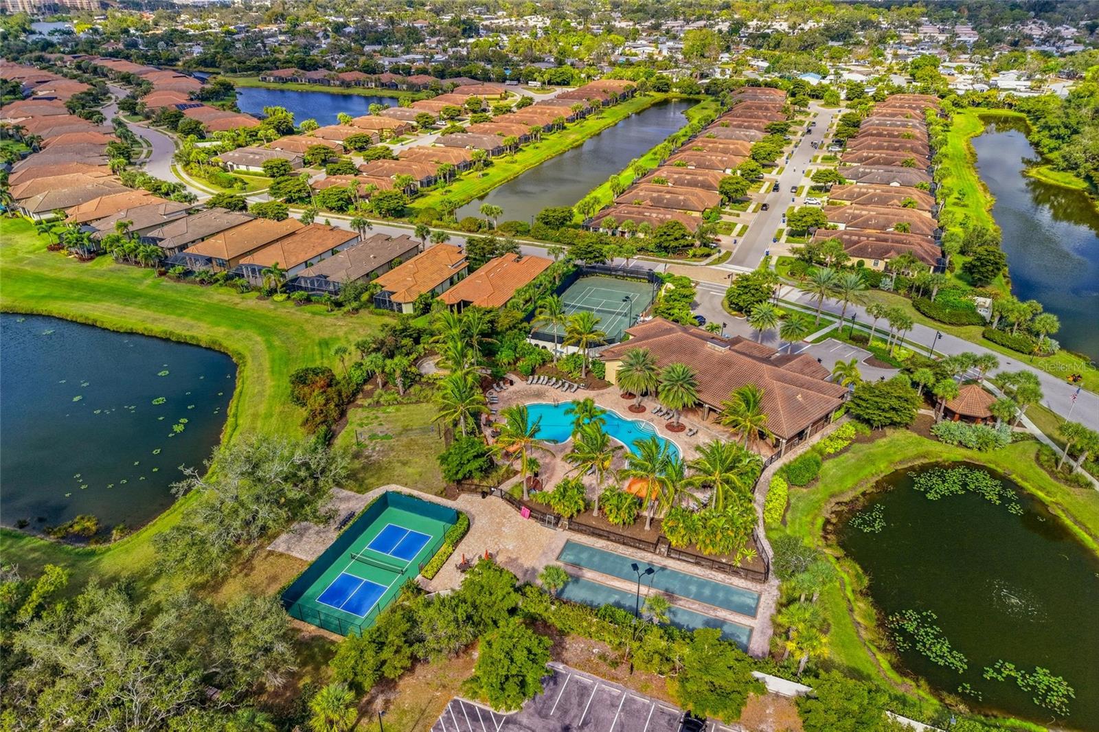 ESPLANADE BY SIESTA KEY - Residential