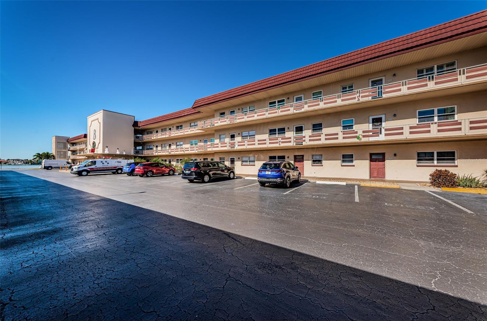 TOWN SHORES OF GULFPORT - Residential