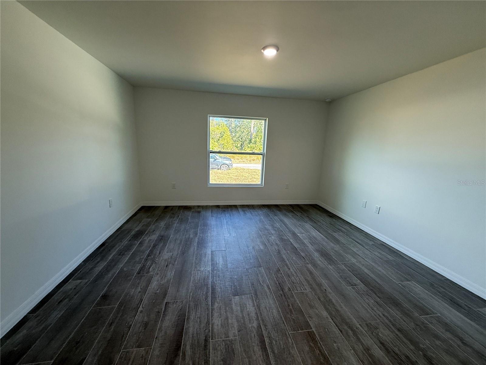 PORT CHARLOTTE SUB 52 - Residential Lease