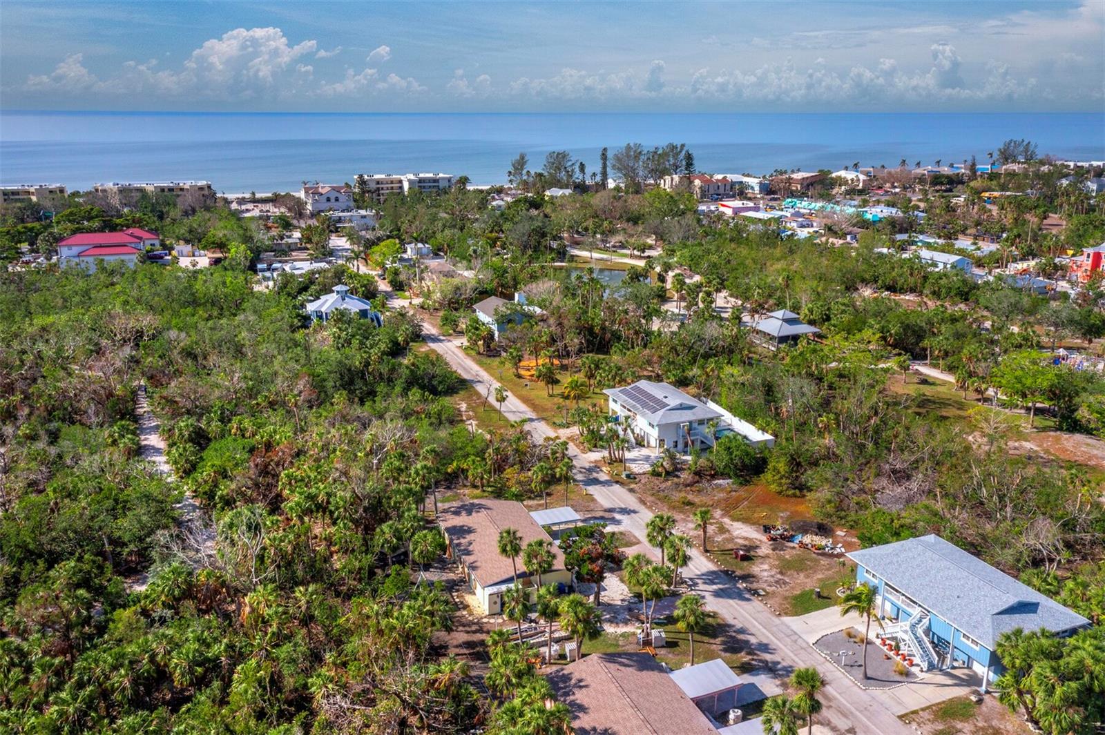 BAILEY-DOBSON - Land