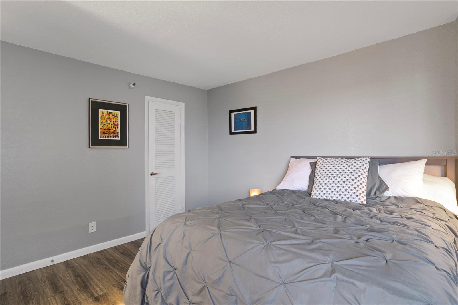 ONE LAUREL PLACE A CONDO - Residential