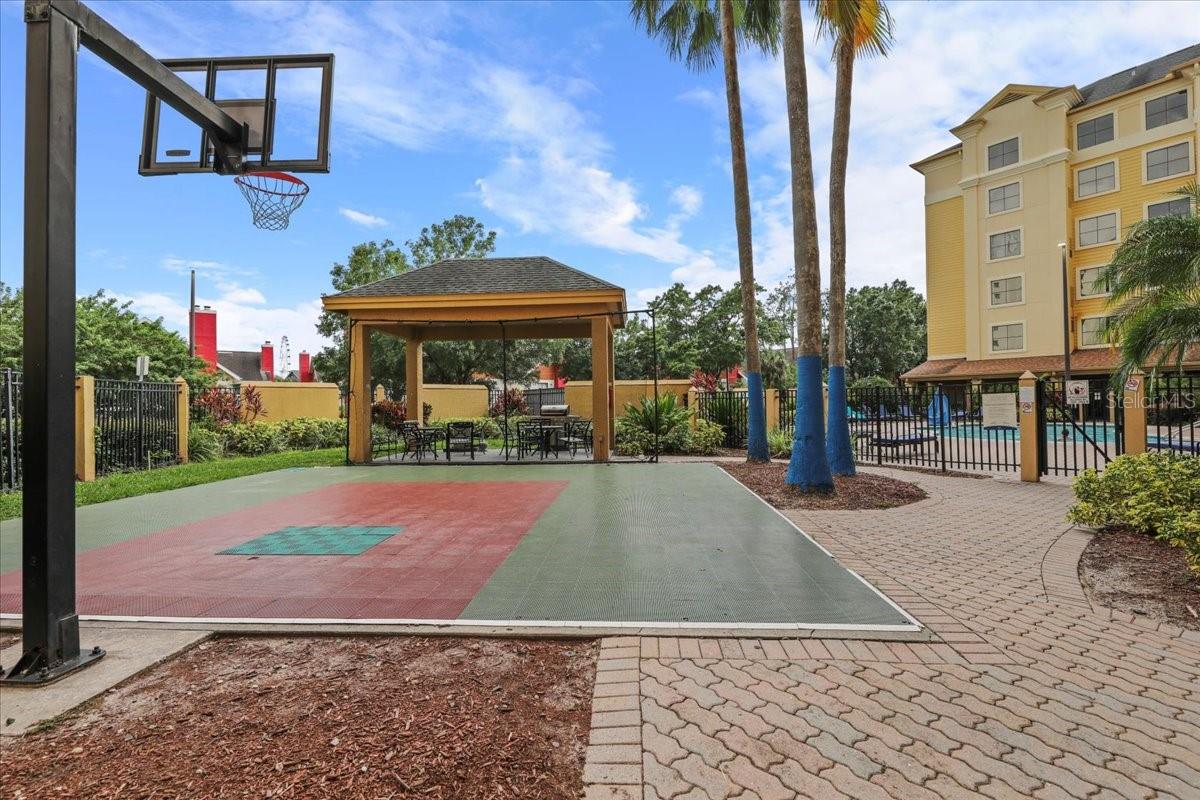 STAYSKY SUITES - Residential