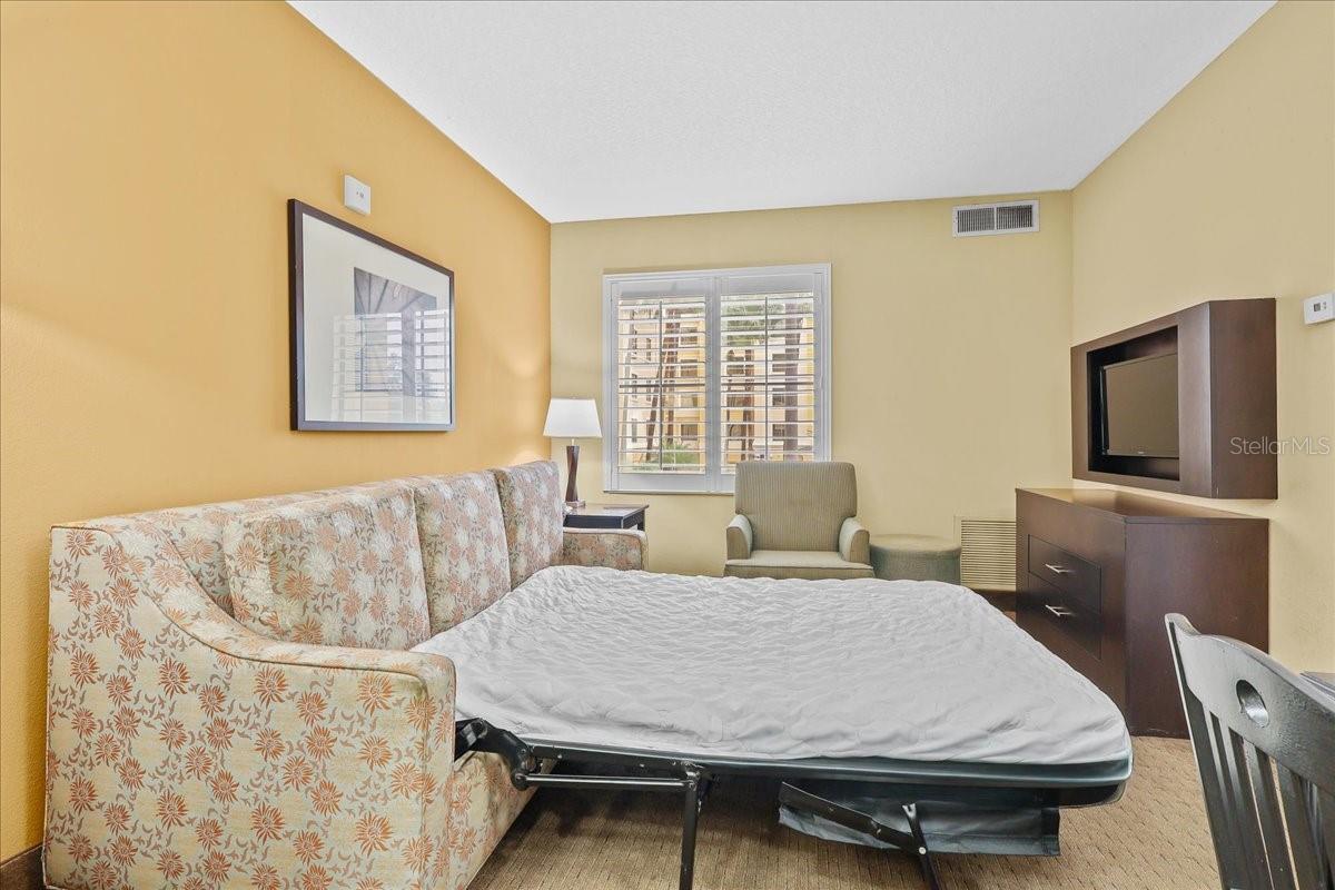 STAYSKY SUITES - Residential