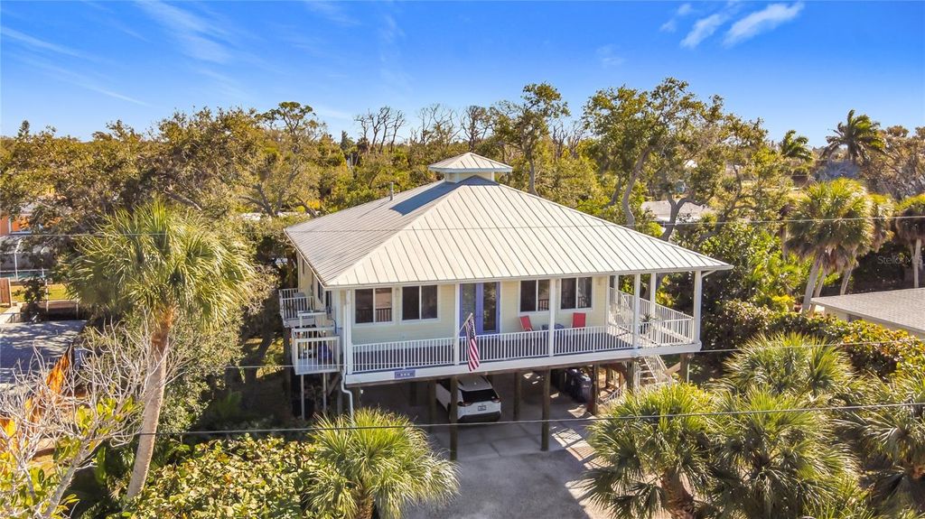 Photo of 211 Winson Avenue, Englewood, FL 34223 (MLS # D6145738)