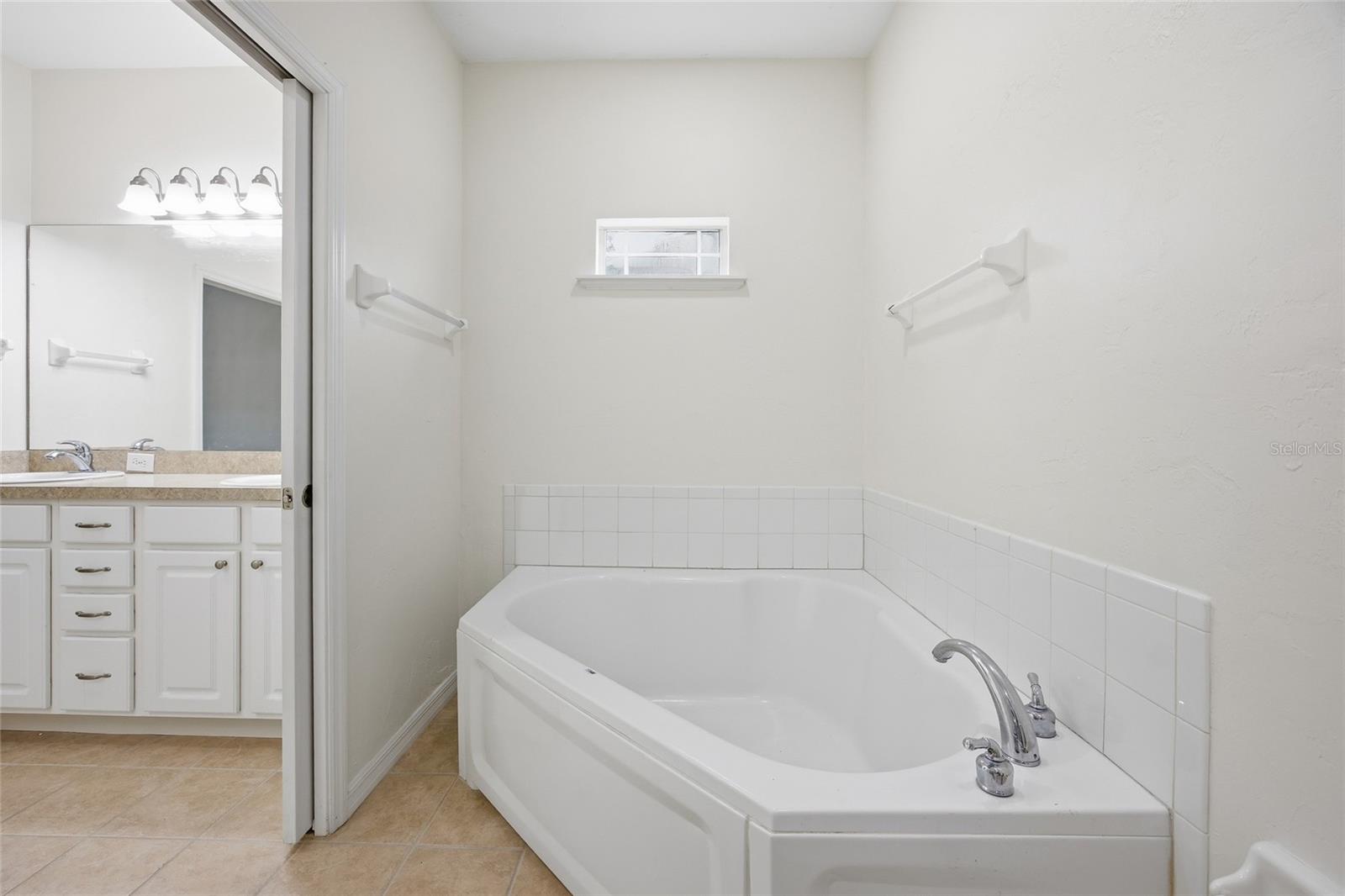 VILLAS OF WEST END UNIT B PH 1 - Residential