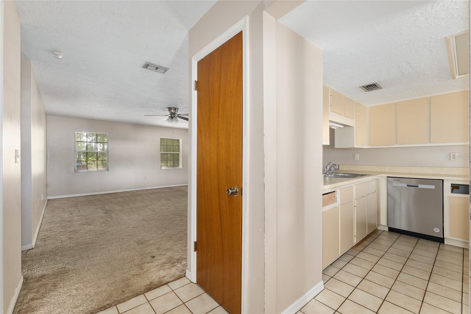 BELLEVIEW OAKS ESTATE - Residential