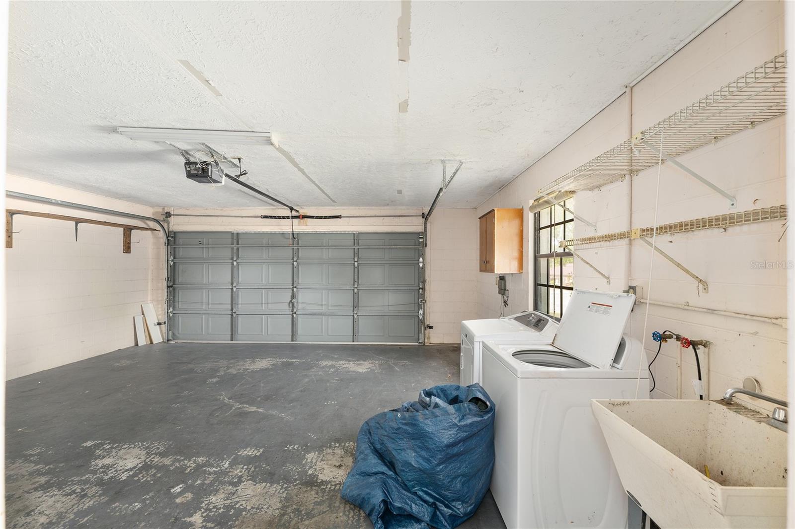 BELLEVIEW OAKS ESTATE - Residential