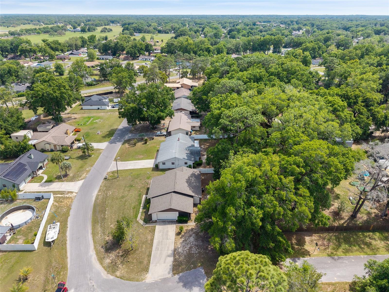 BELLEVIEW OAKS ESTATE - Residential