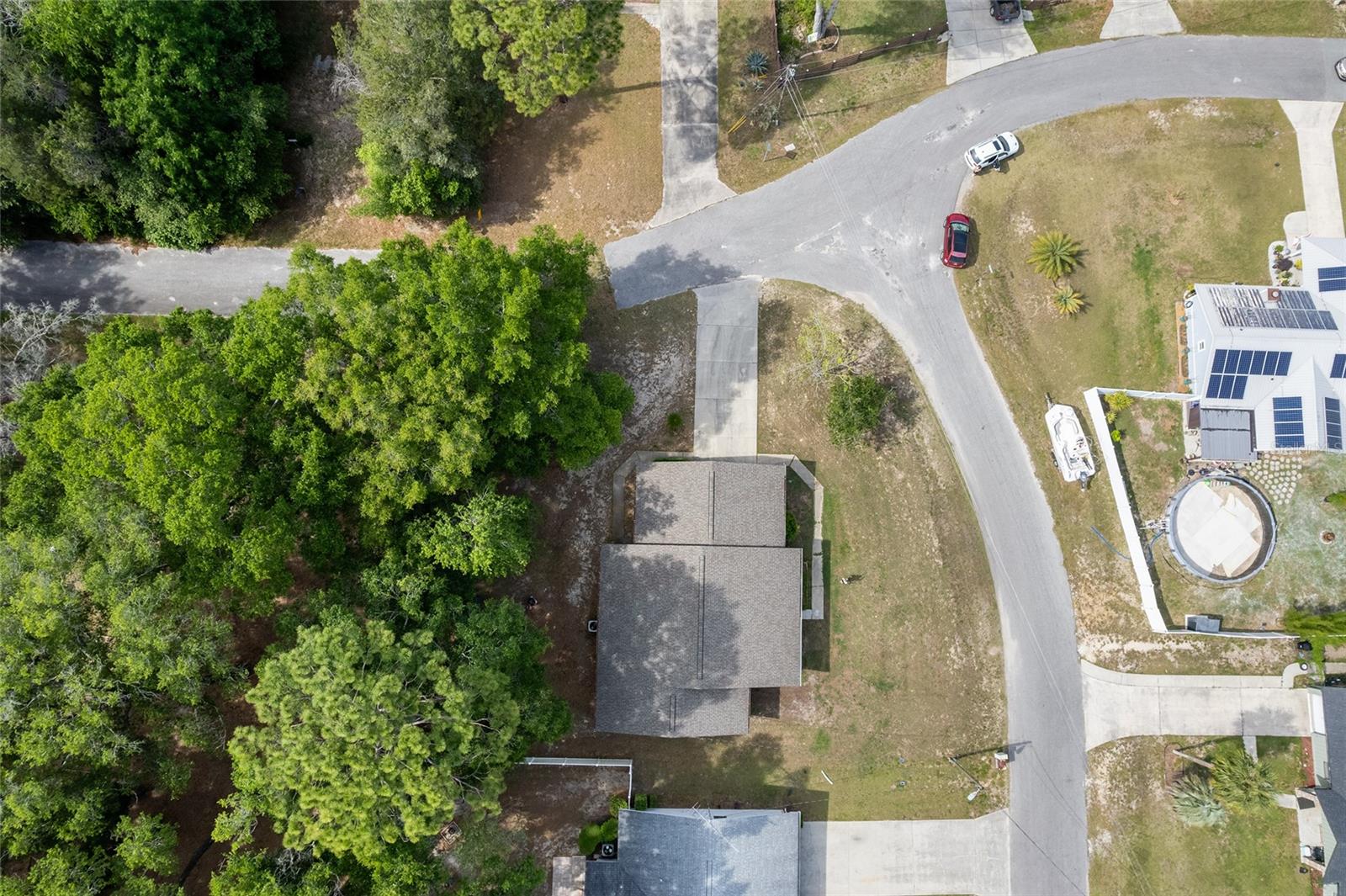 BELLEVIEW OAKS ESTATE - Residential