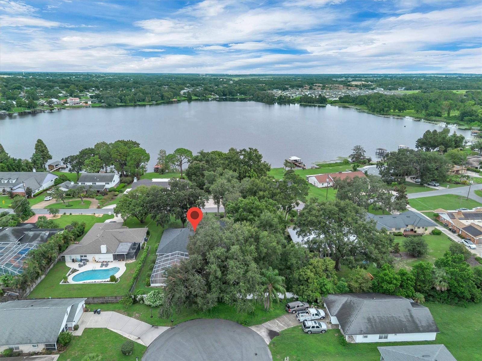 ELOISE WOODS WEST LAKE FLORENCE UNIT - Residential