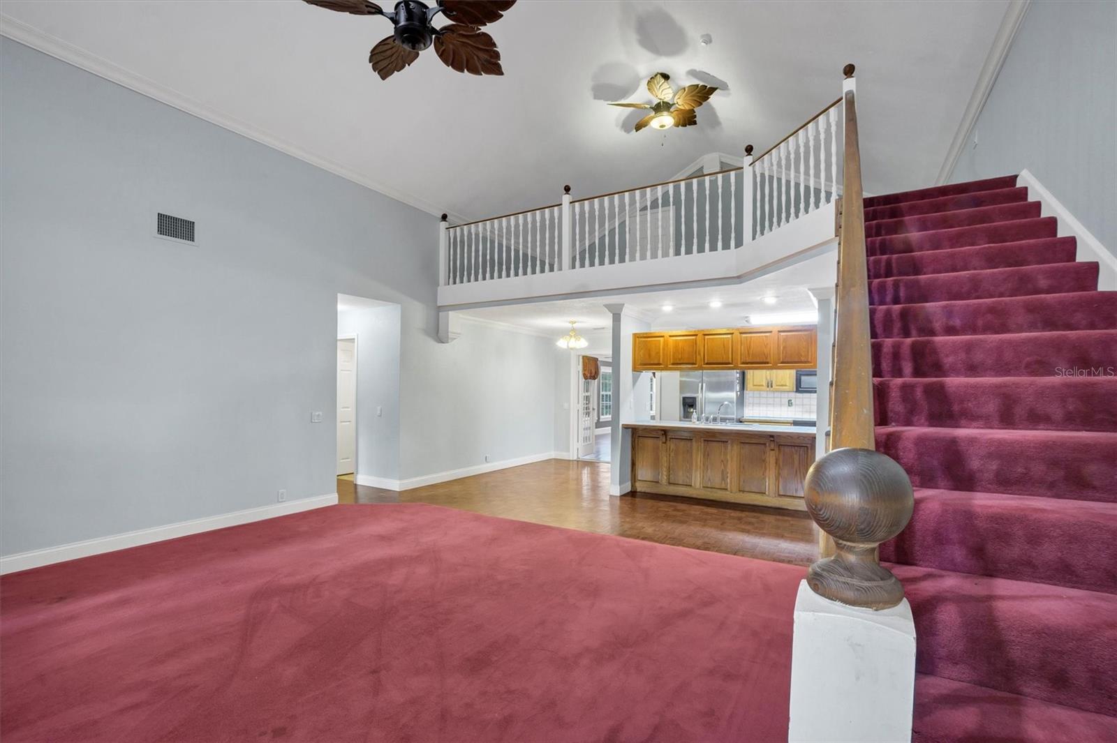 ELOISE WOODS WEST LAKE FLORENCE UNIT - Residential