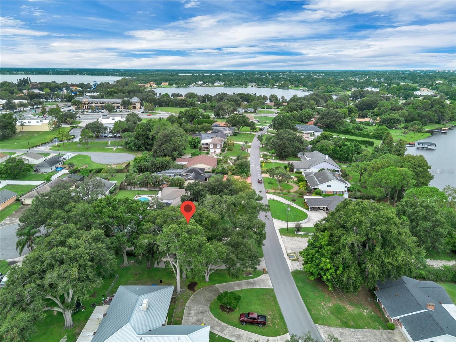 ELOISE WOODS WEST LAKE FLORENCE UNIT - Residential
