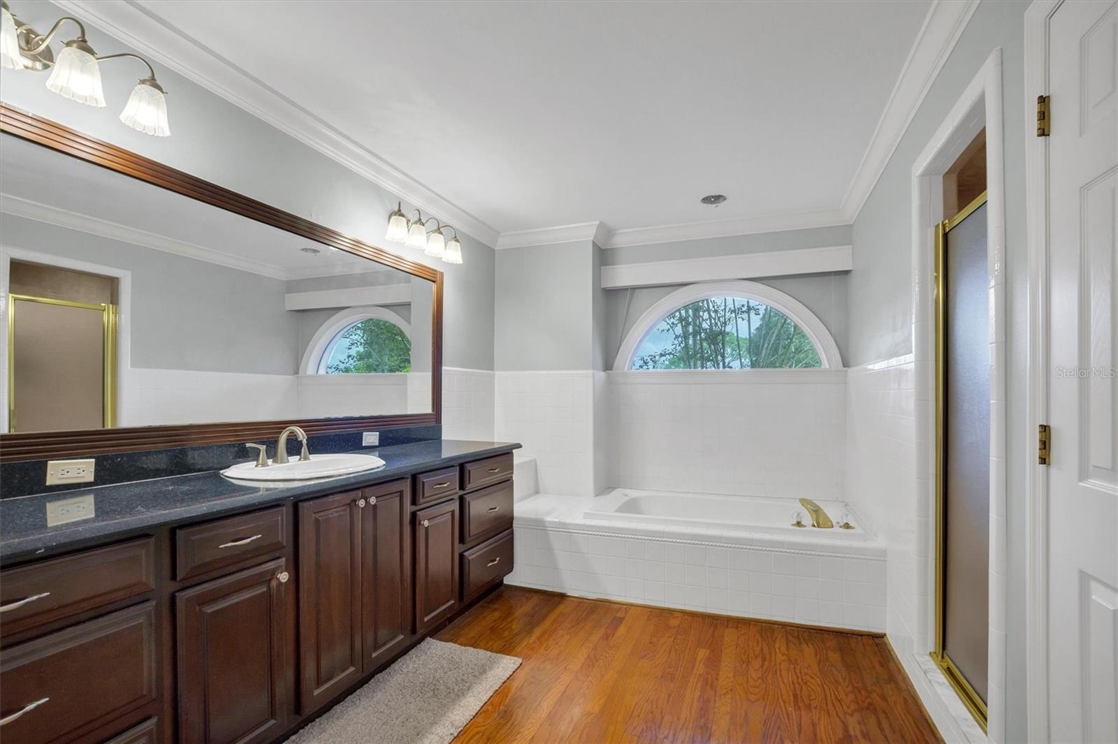 ELOISE WOODS WEST LAKE FLORENCE UNIT - Residential