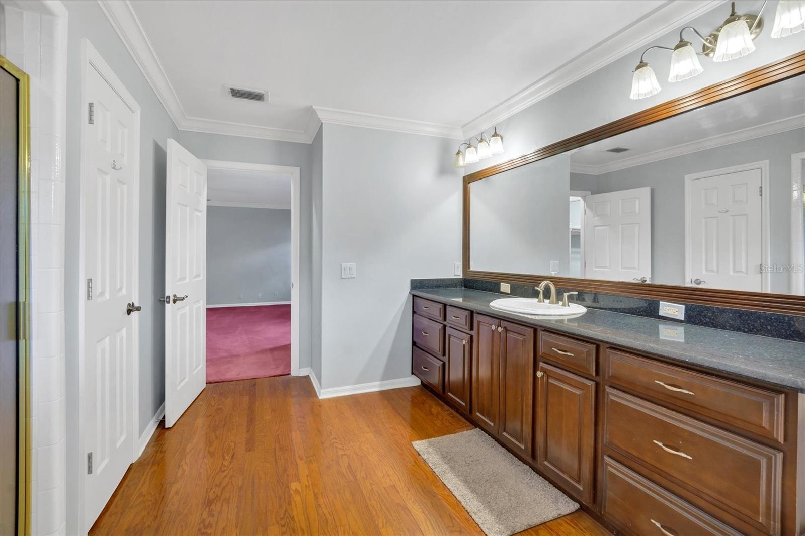 ELOISE WOODS WEST LAKE FLORENCE UNIT - Residential