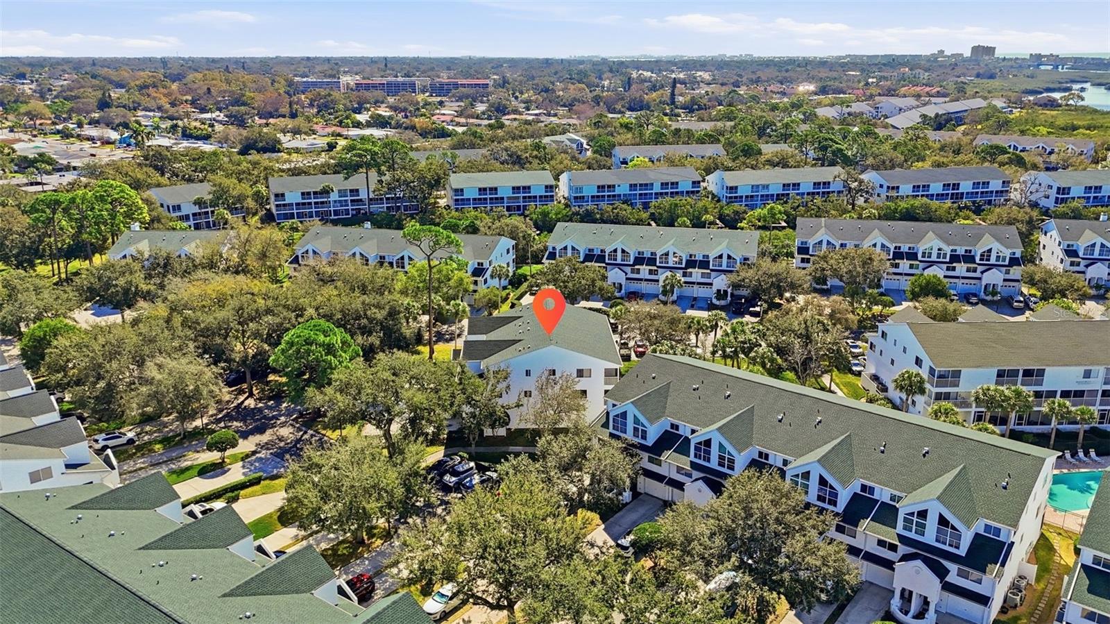 TARA CAY SOUND NORTH - Residential