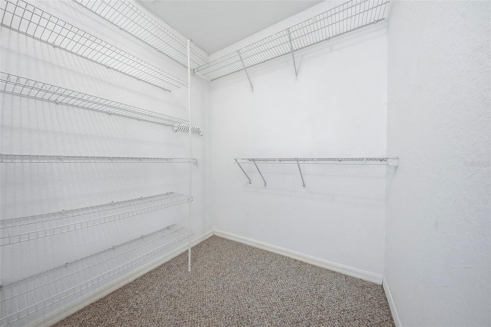 TARA CAY SOUND NORTH - Residential