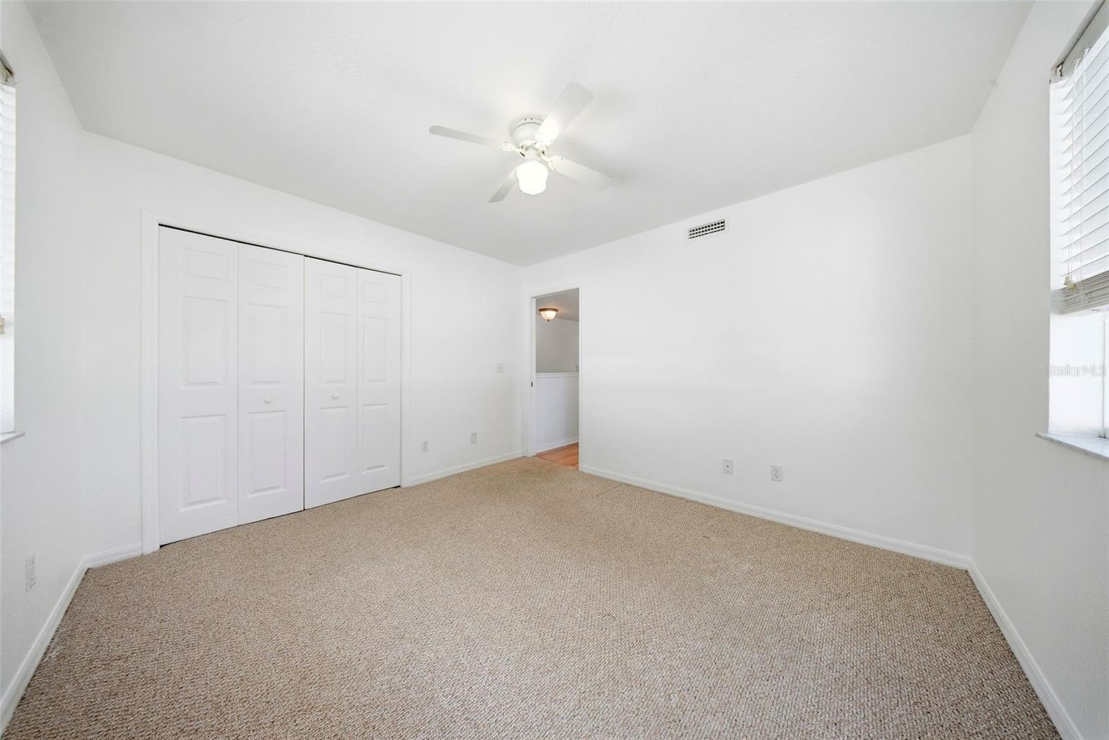 TARA CAY SOUND NORTH - Residential