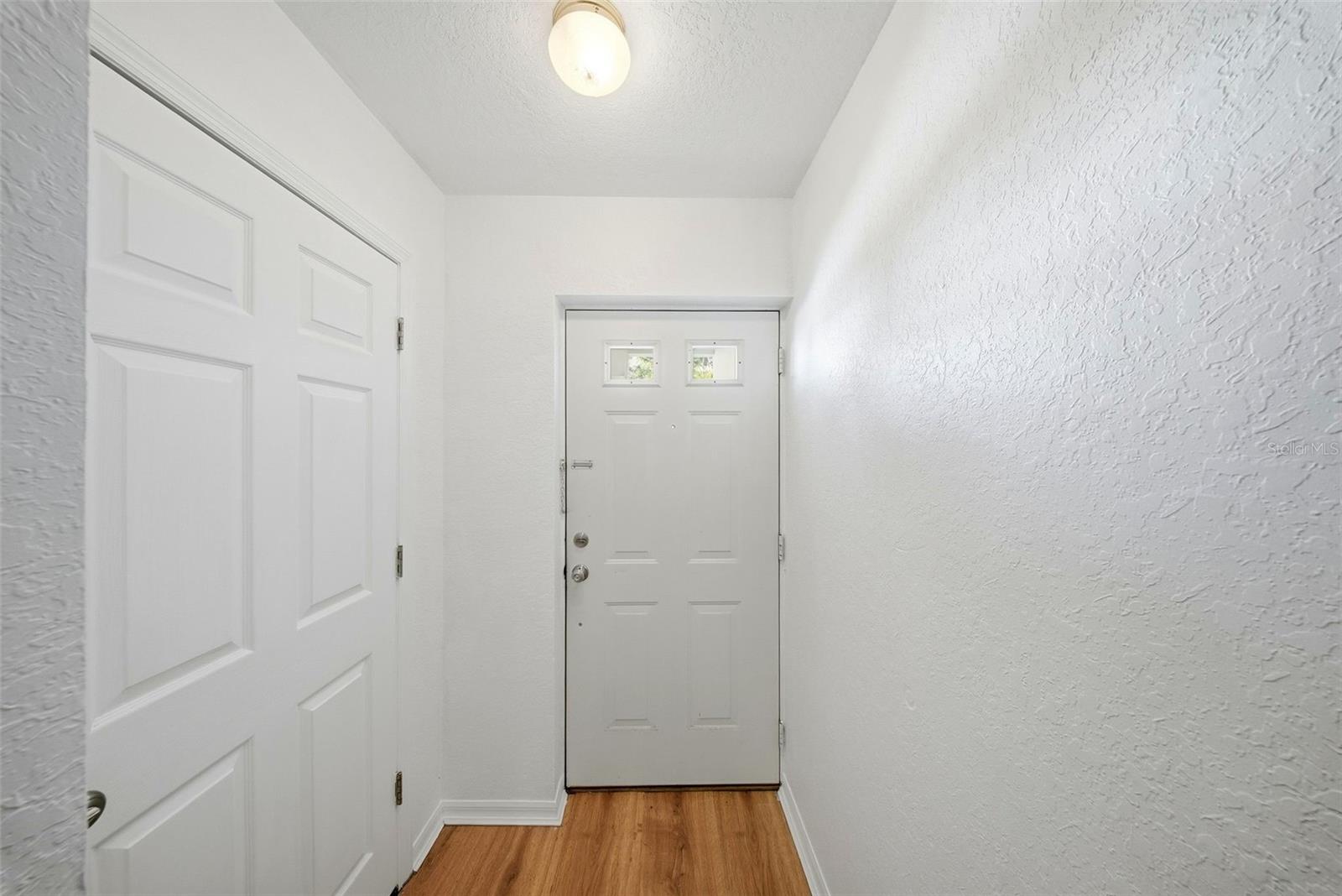 TARA CAY SOUND NORTH - Residential