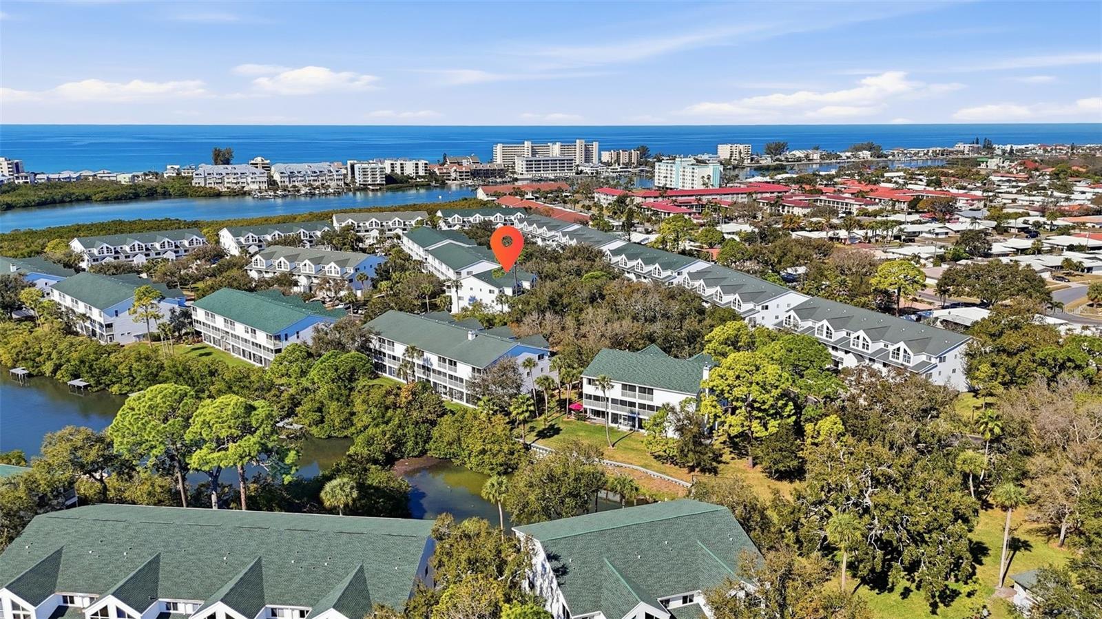 TARA CAY SOUND NORTH - Residential