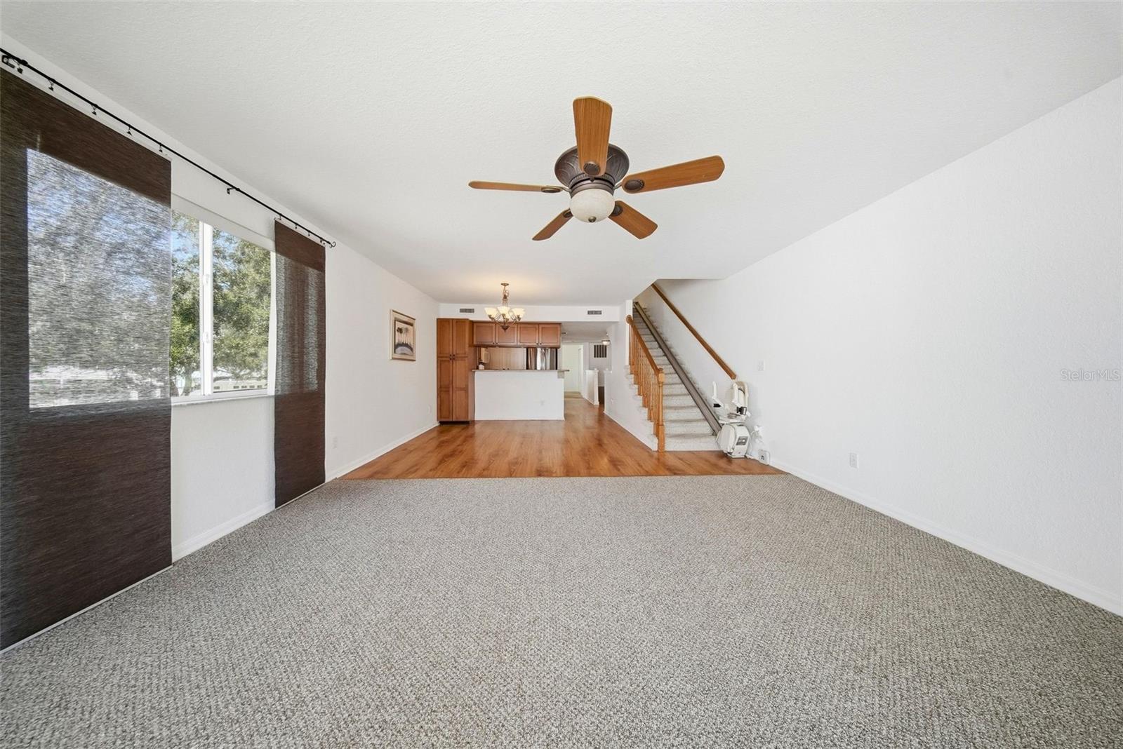 TARA CAY SOUND NORTH - Residential