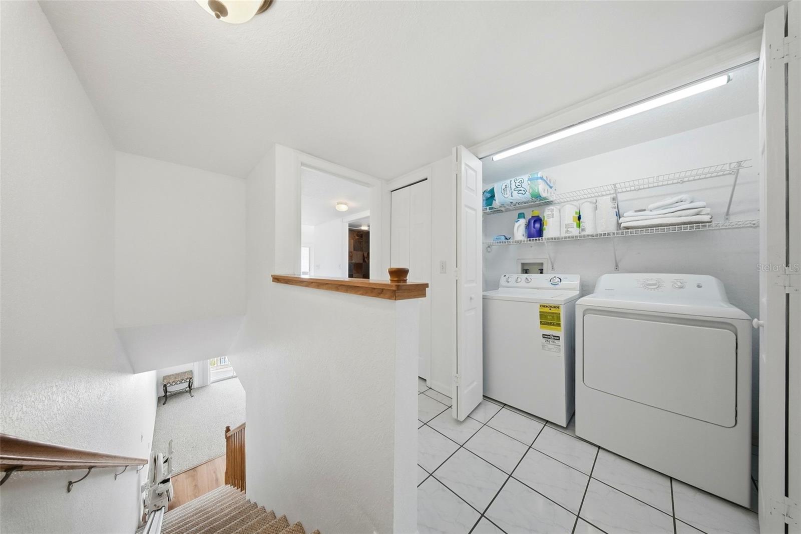 TARA CAY SOUND NORTH - Residential