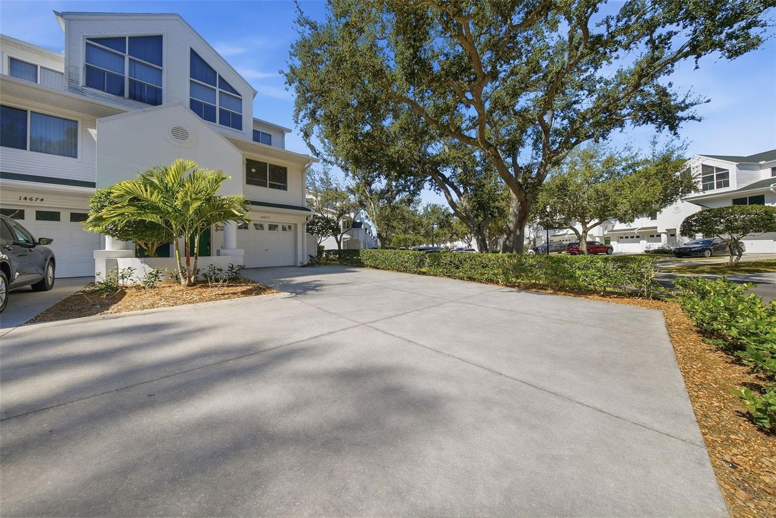 TARA CAY SOUND NORTH - Residential