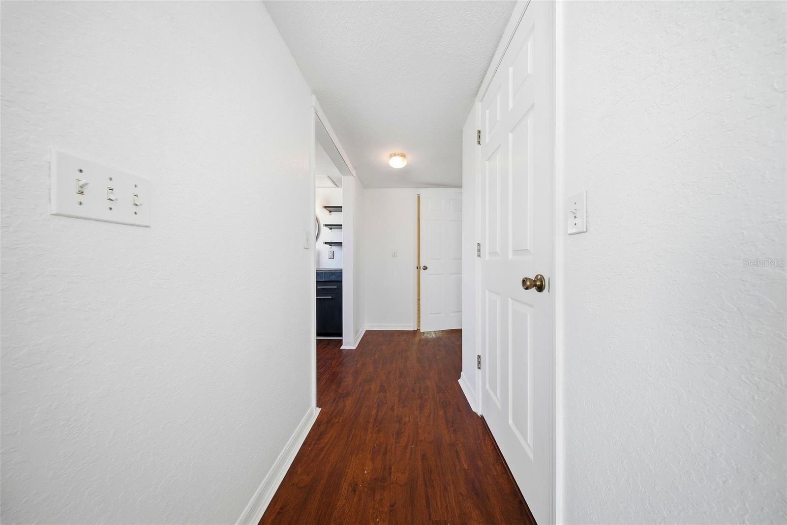 TARA CAY SOUND NORTH - Residential