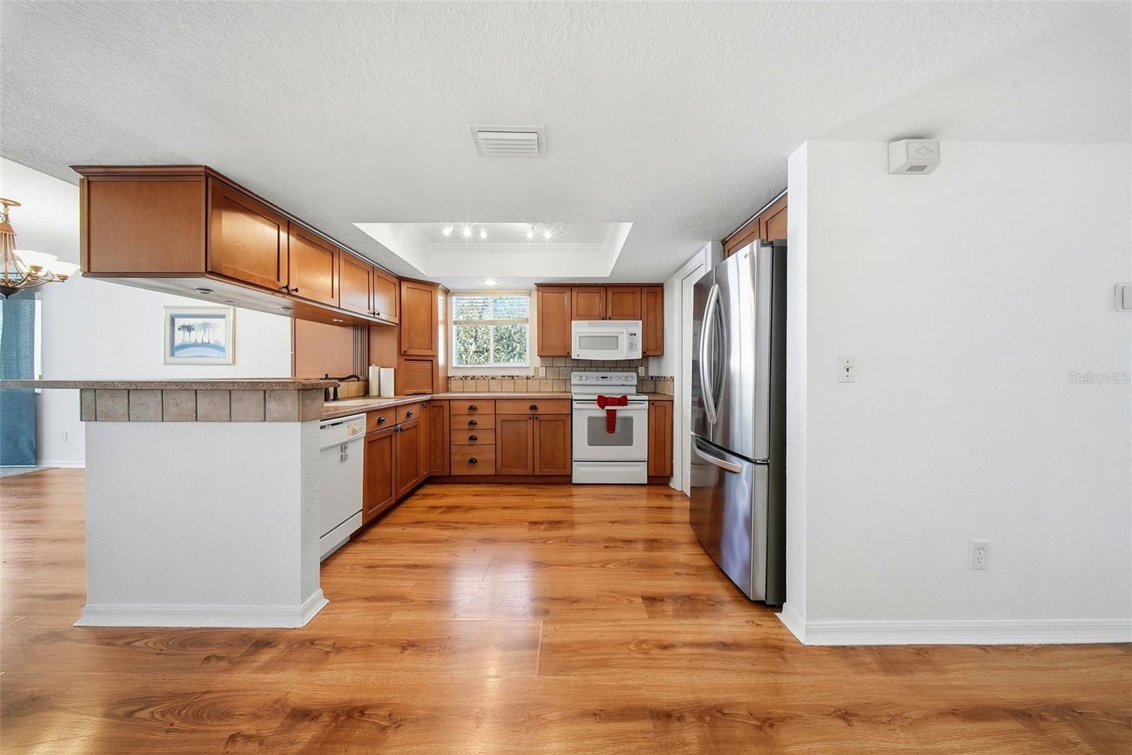 TARA CAY SOUND NORTH - Residential