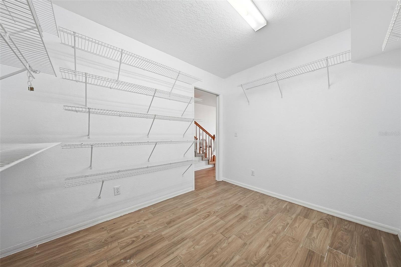 TARA CAY SOUND NORTH - Residential