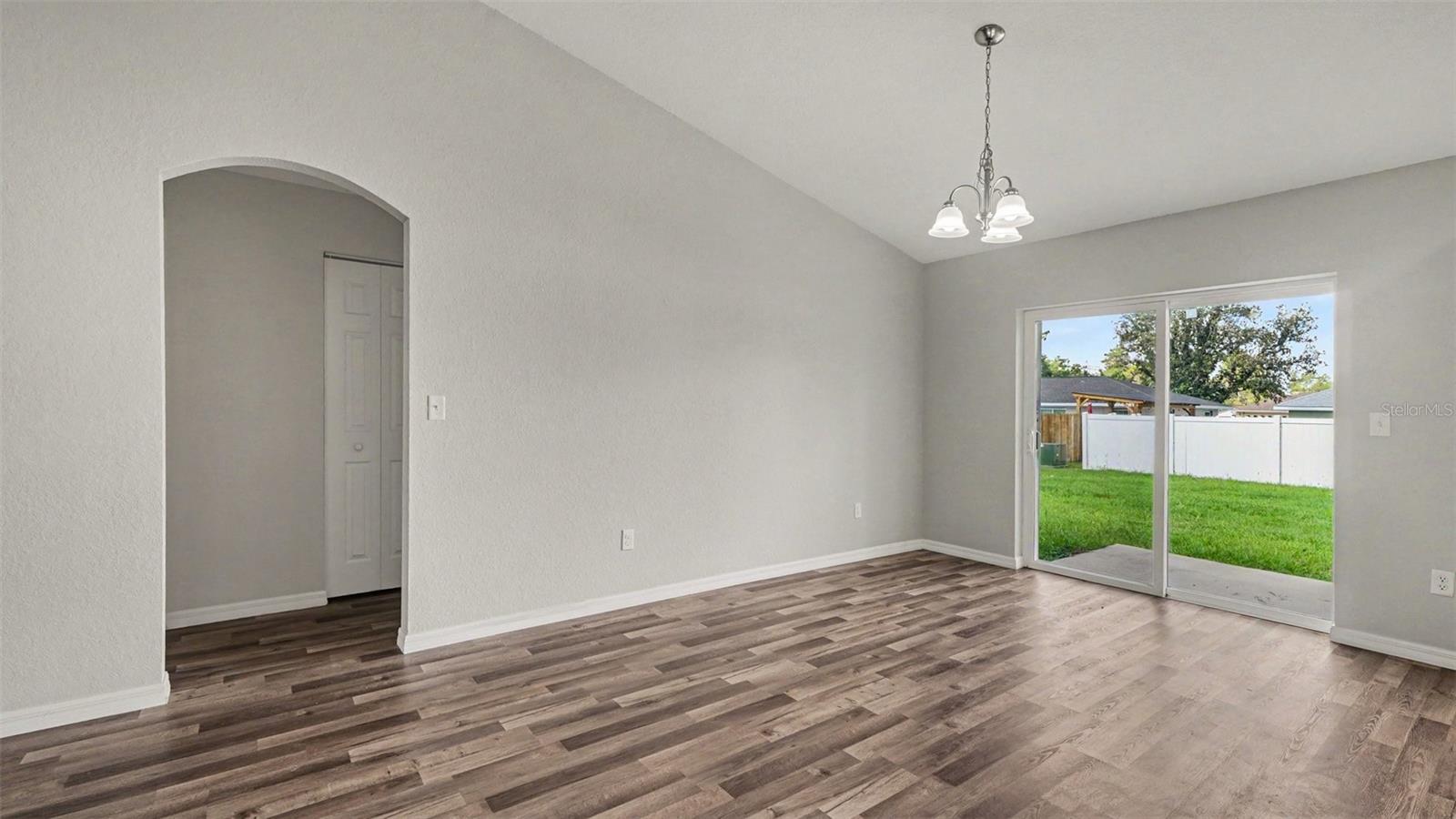 MARION OAKS UN 05 - Residential