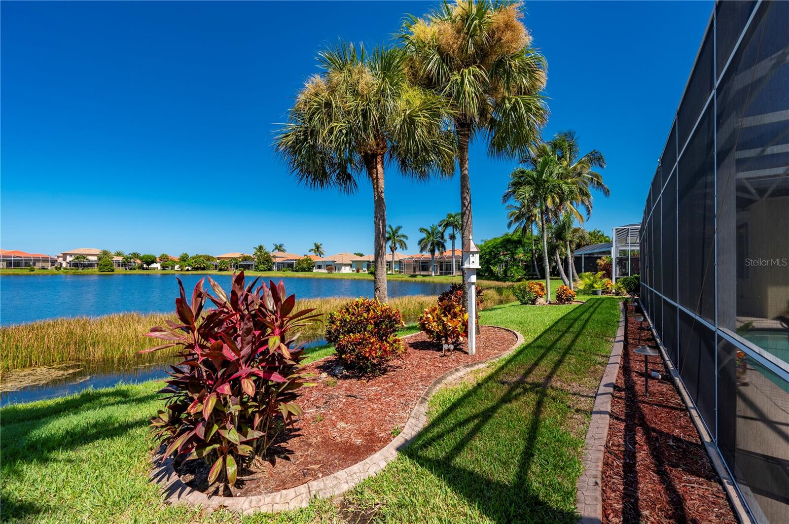 LAGUNA LAKES A B C D E G K & L - Residential