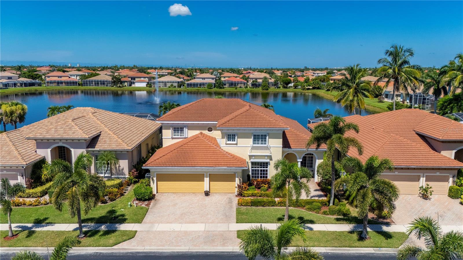 LAGUNA LAKES A B C D E G K & L - Residential