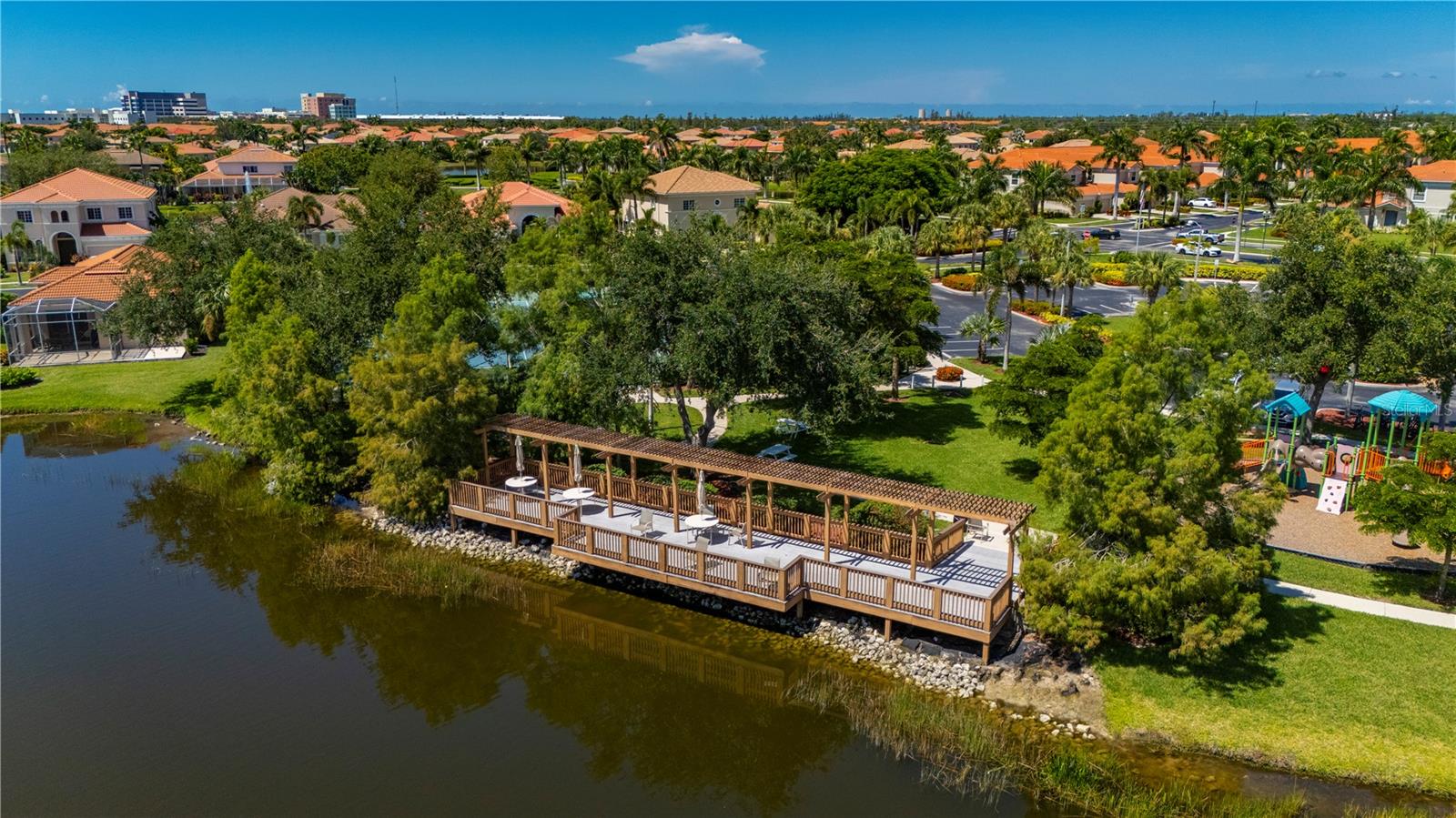 LAGUNA LAKES A B C D E G K & L - Residential