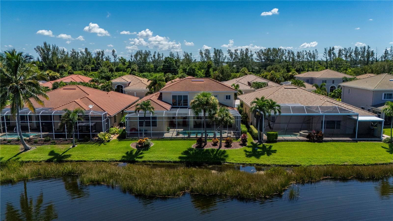 LAGUNA LAKES A B C D E G K & L - Residential