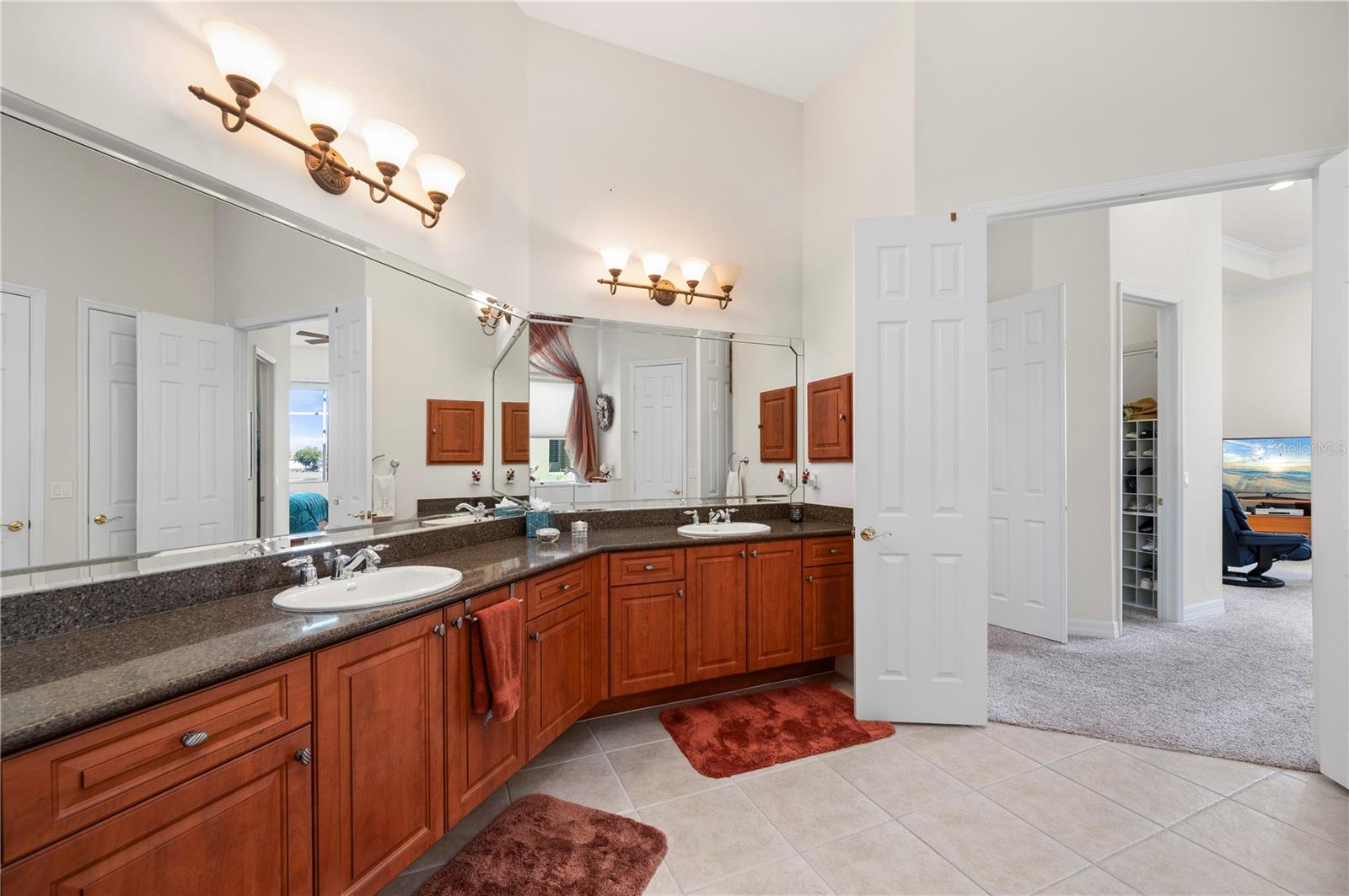 LAGUNA LAKES A B C D E G K & L - Residential