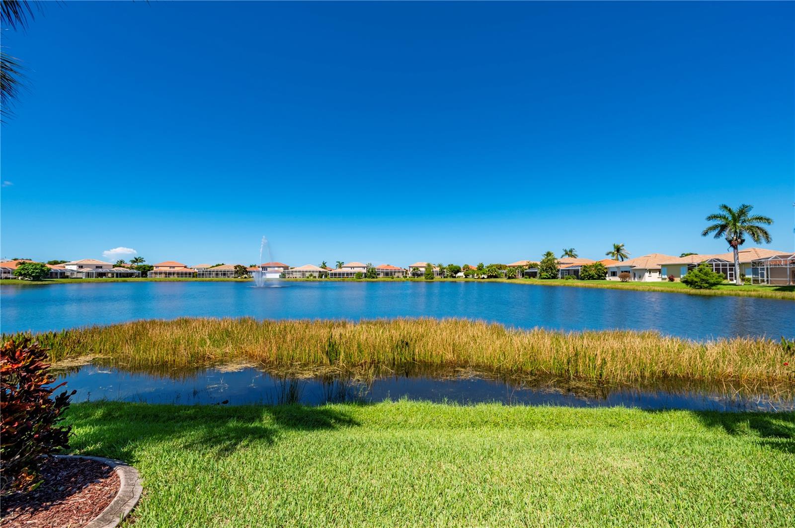 LAGUNA LAKES A B C D E G K & L - Residential